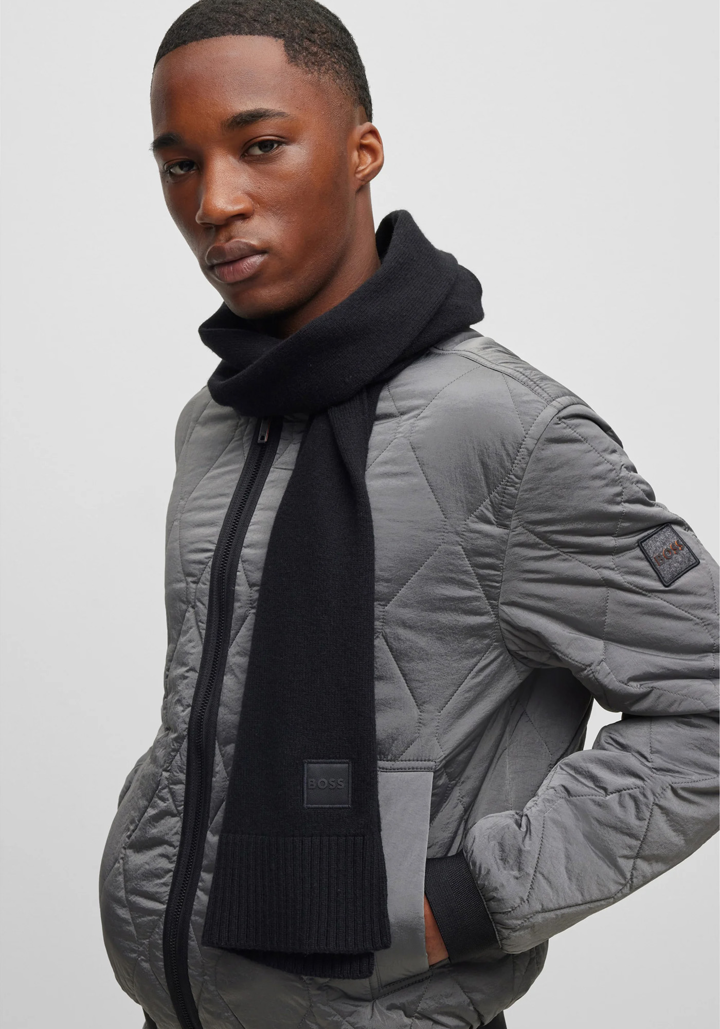 Boss BOSS Κασκόλ της σειράς Akaio - 50522445 001 Black
