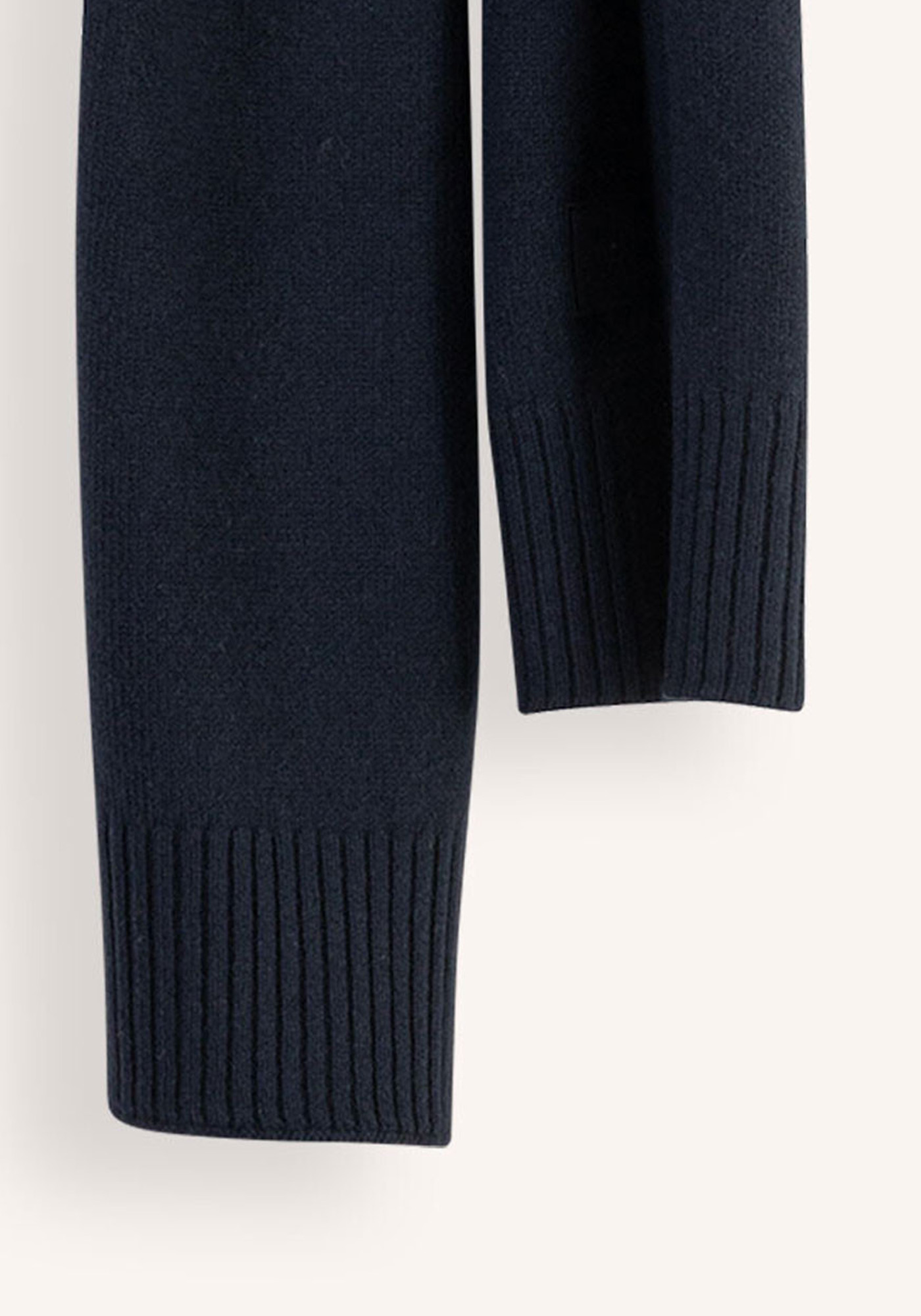 BOSS Κασκόλ της σειράς Akaio - 50522445 404 Dark Blue φωτογραφία