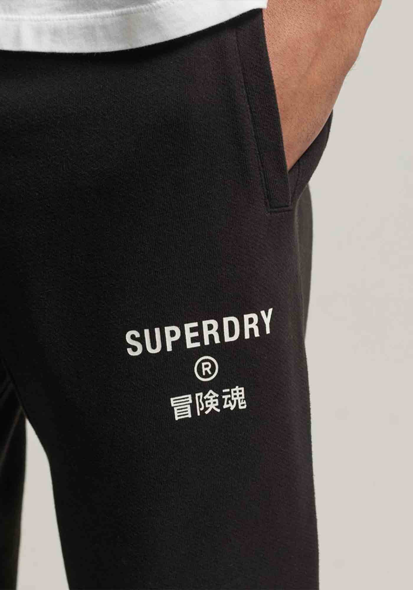 Superdry Φόρμα της σειράς Core - M7010804B 02A Black φωτογραφία