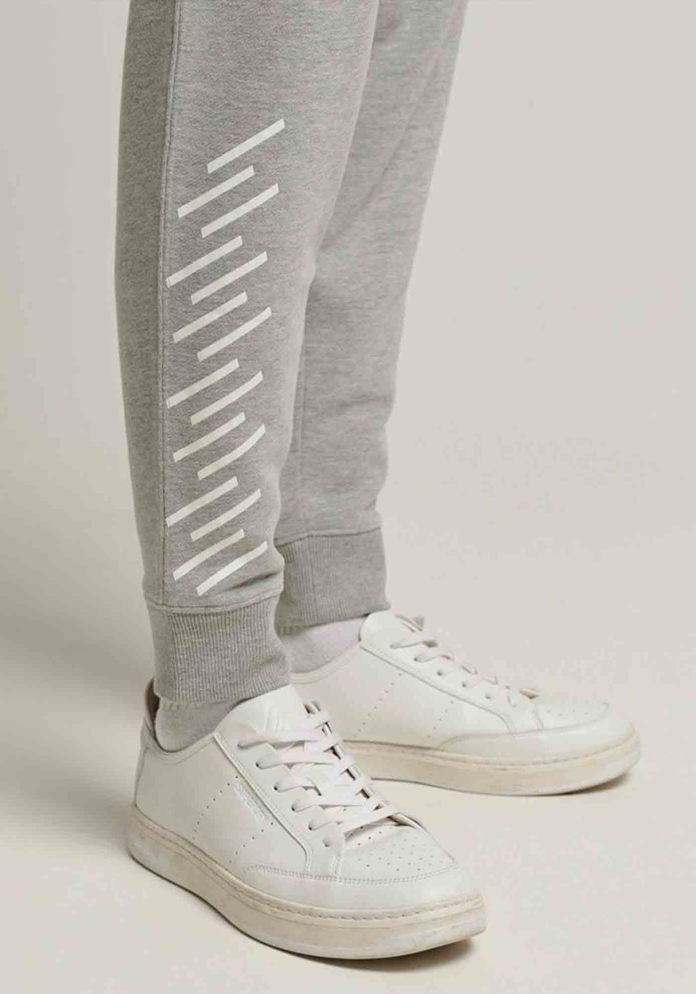 Superdry Φόρμα της σειράς Core - M7010804B 07Q Grey Marl φωτογραφία