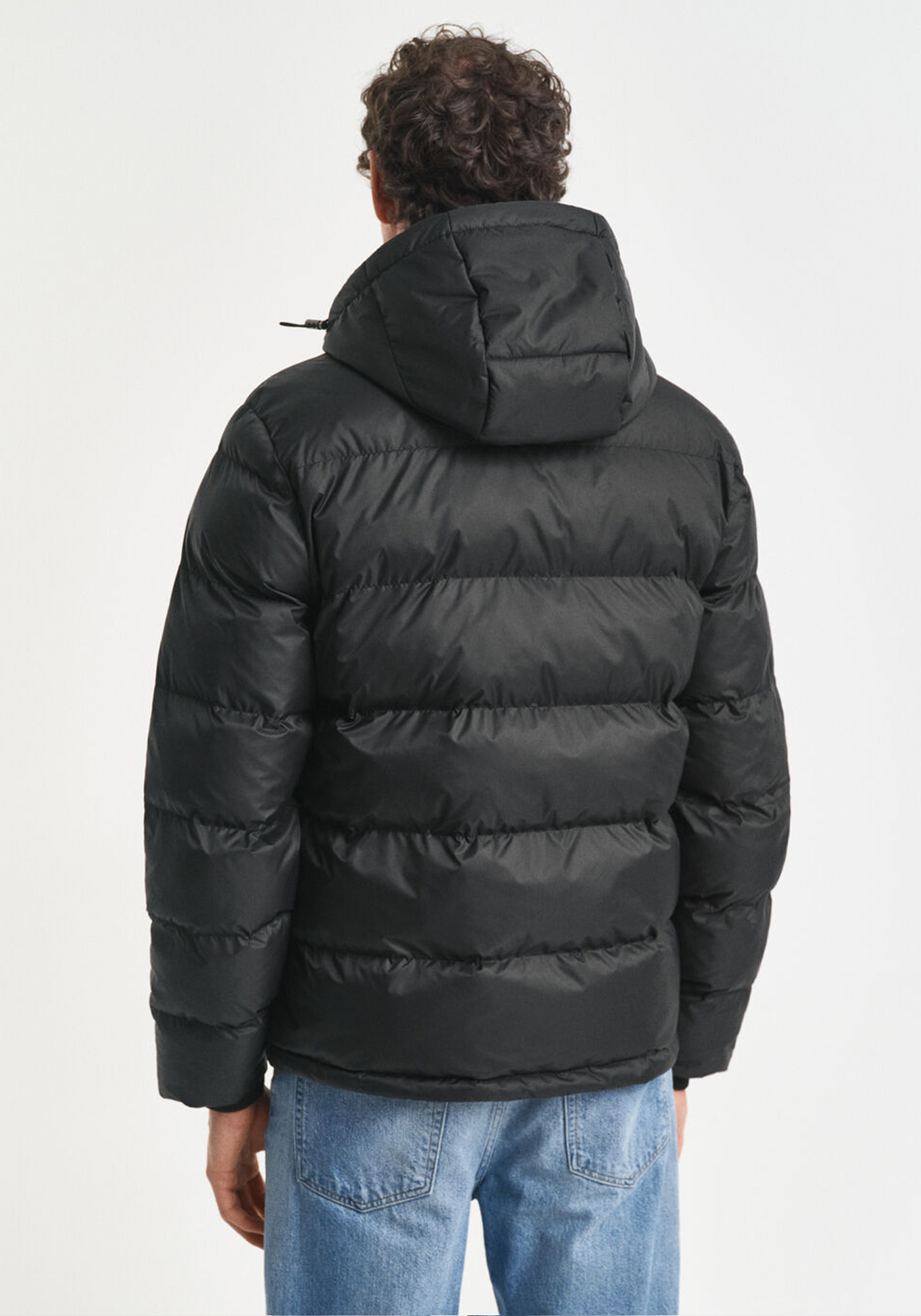 GANT Jacket της σειράς Active Cloud - 7006534 G0005 Black φωτογραφία