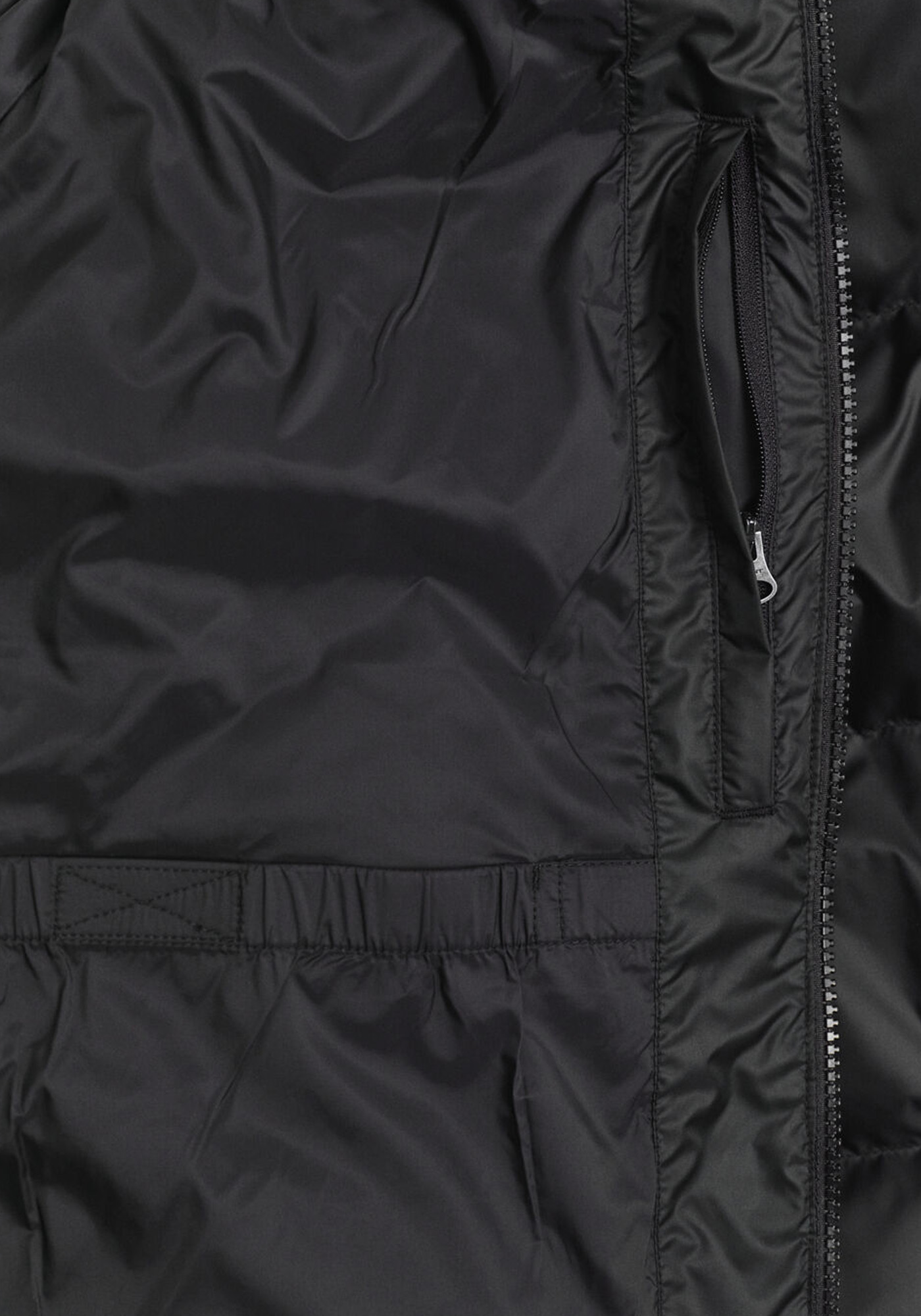 GANT Jacket της σειράς Active Cloud - 7006534 G0005 Black φωτογραφία