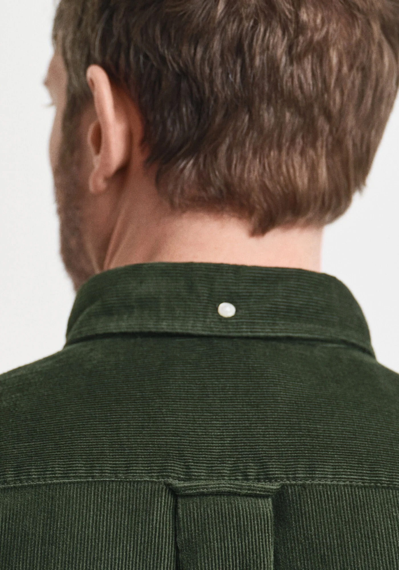 GANT Overshirt της σειράς Corduroy - 3250230 360 Country Green φωτογραφία