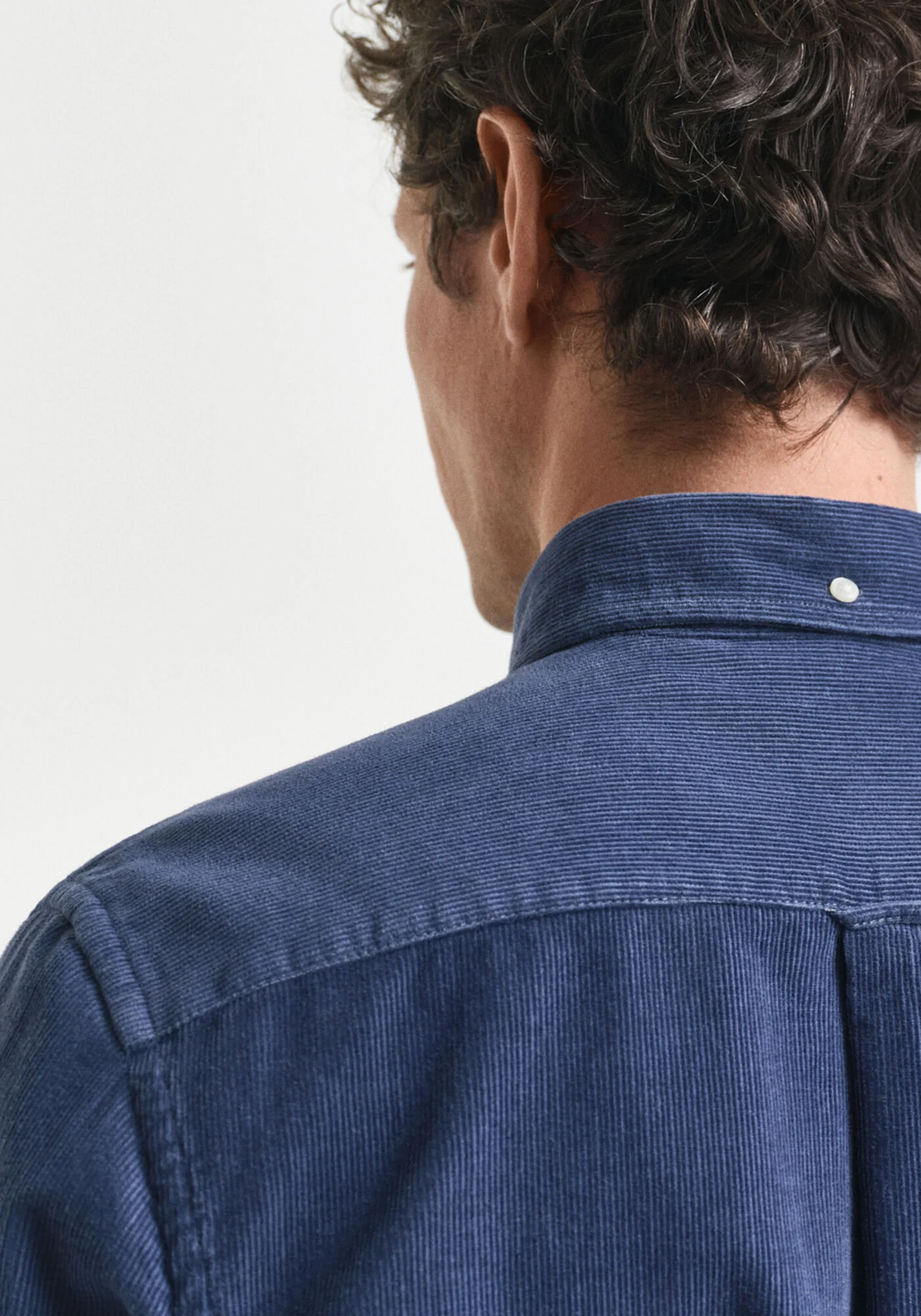 GANT Overshirt της σειράς Corduroy - 3250230 472 Naval Blue φωτογραφία