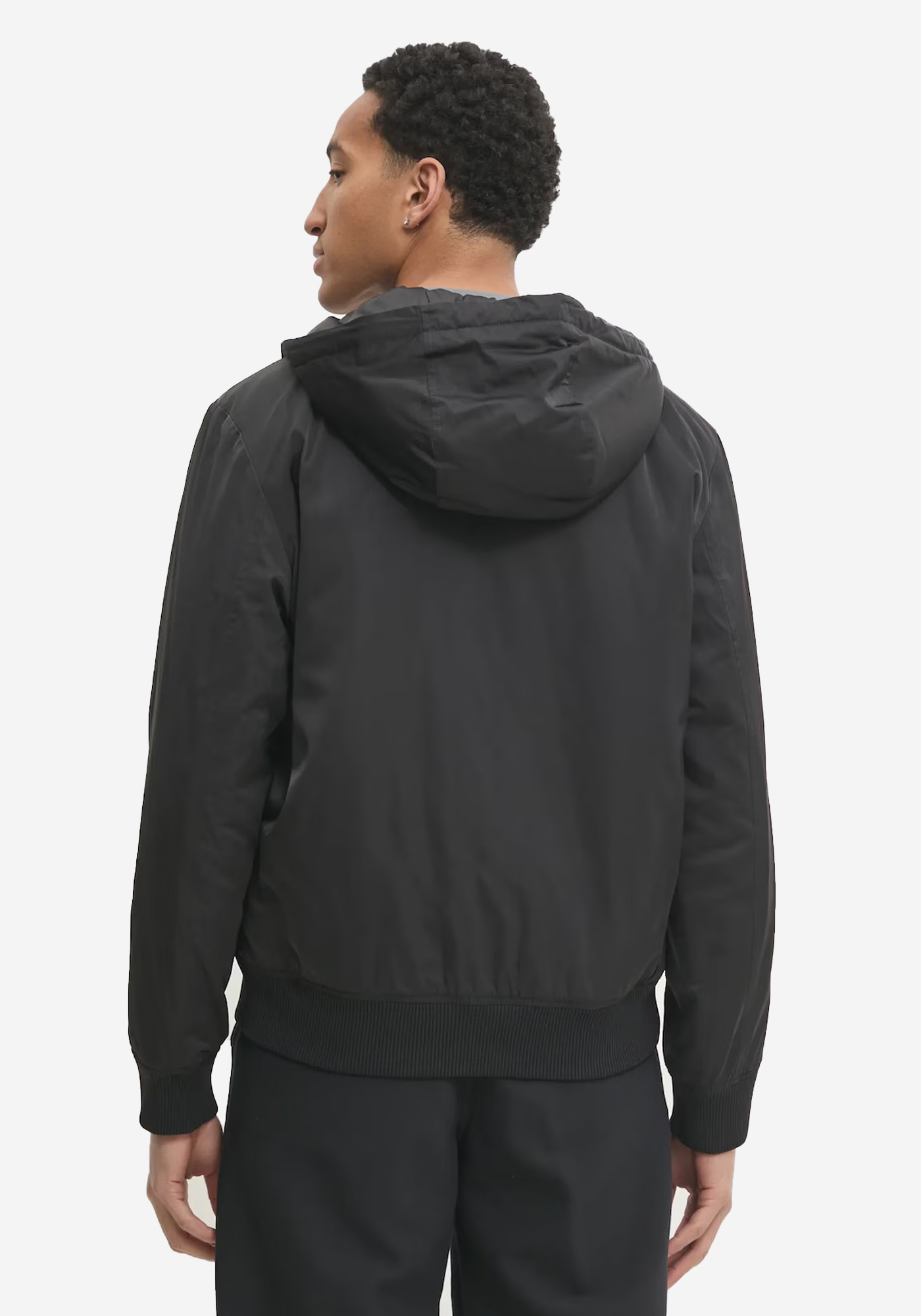 HUGO Bomber της σειράς Bernando - 50524093 001 Black φωτογραφία