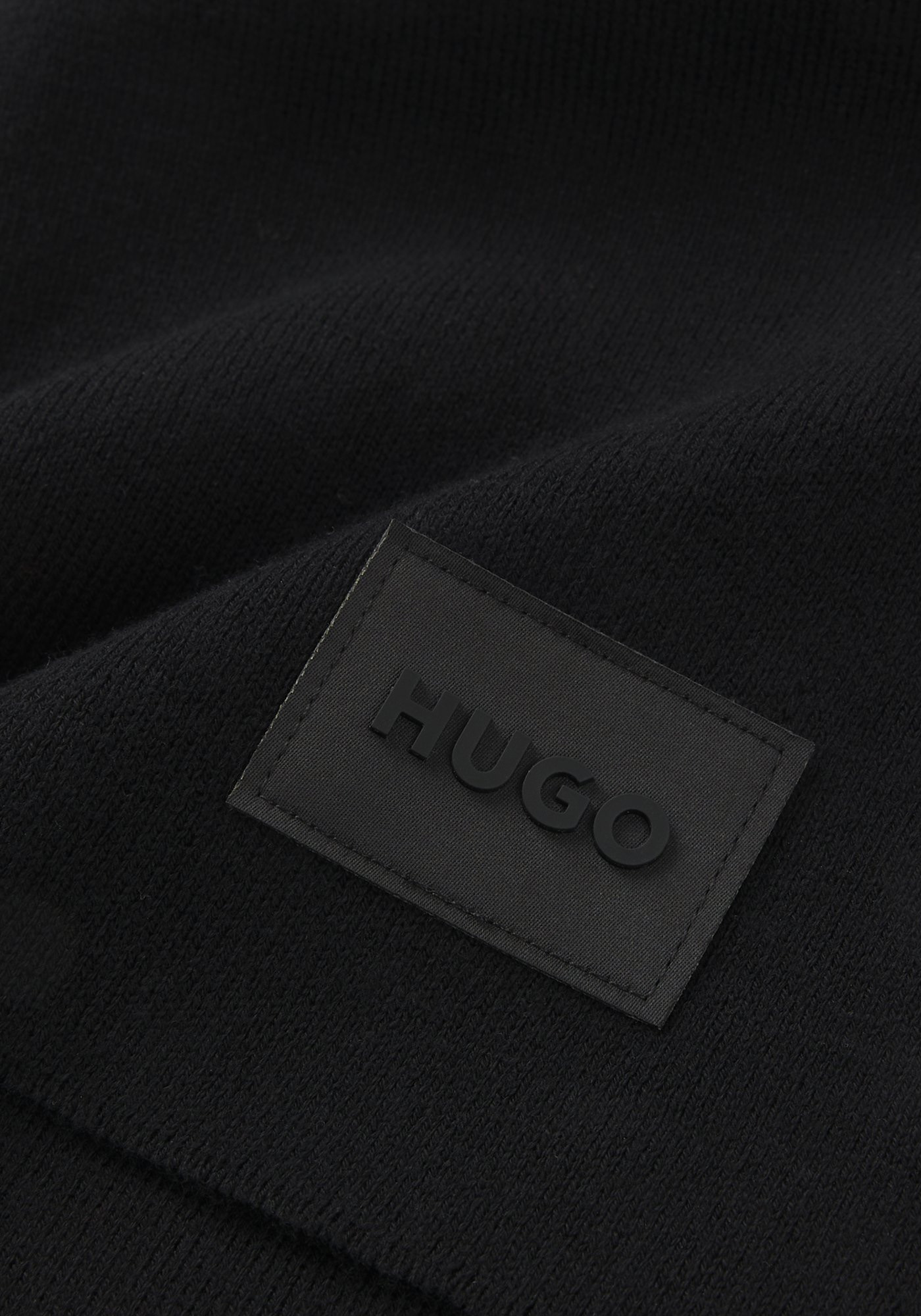 HUGO Κασκόλ της σειράς Zevon - 50551521 001 Black φωτογραφία
