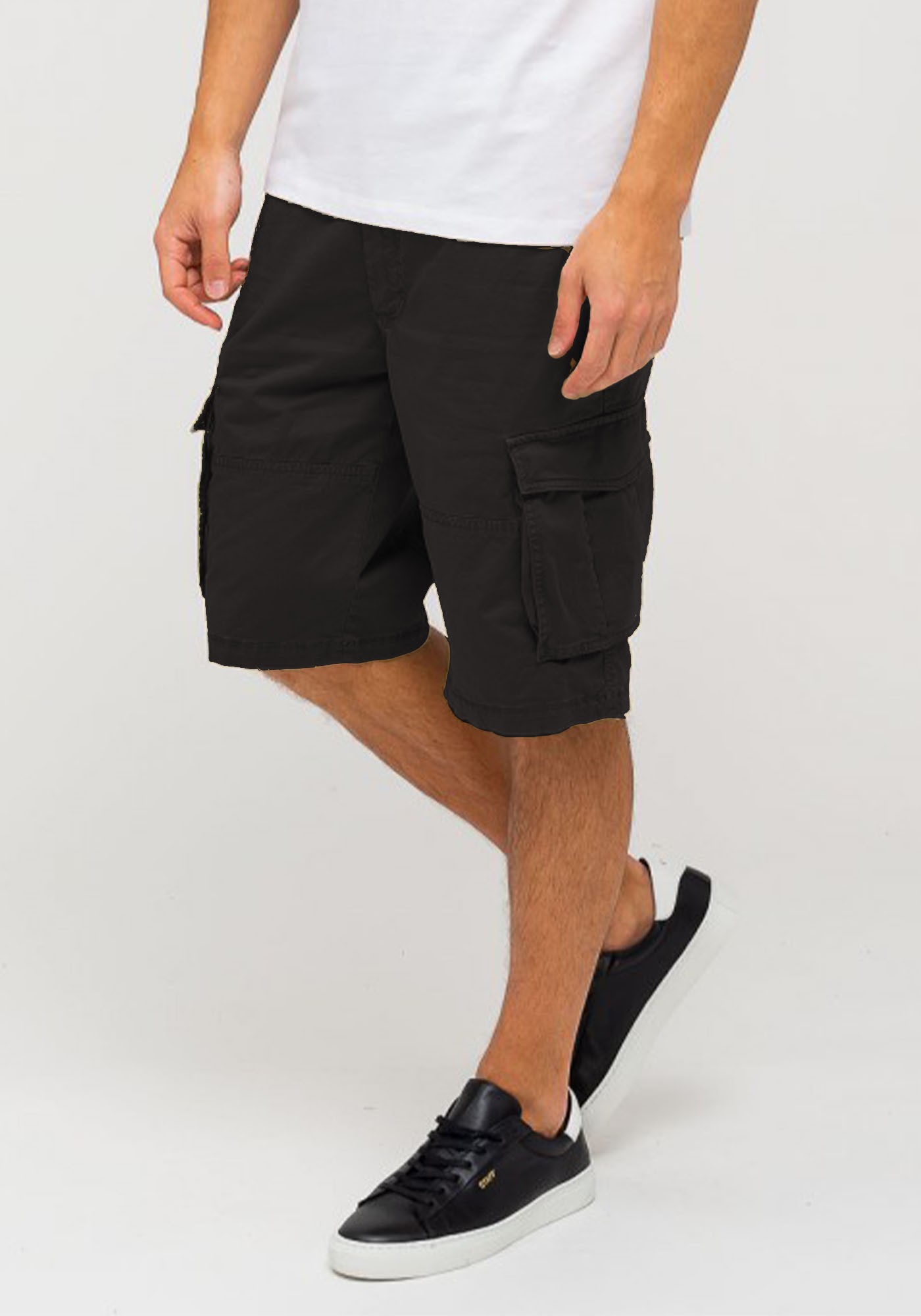 Staff Jeans & CO STAFF Cargo Βερμούδα της σειράς Ian - 5 811 000 9 047 Ν0090 Black