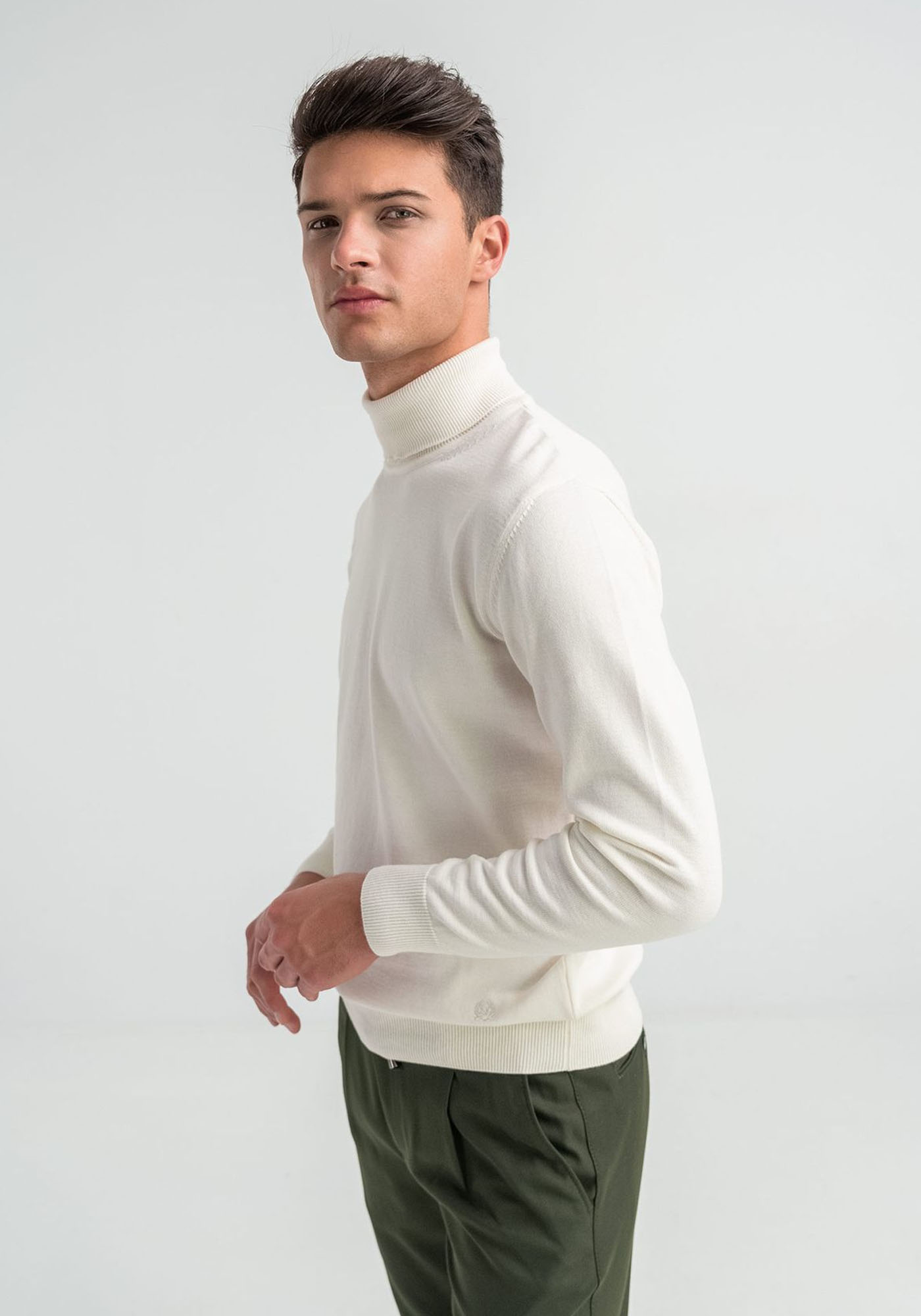 Monte Napoleone Ζιβάγκο της σειράς Maglia Dolcevita - 232 40 2785 4283 1 Off White φωτογραφία