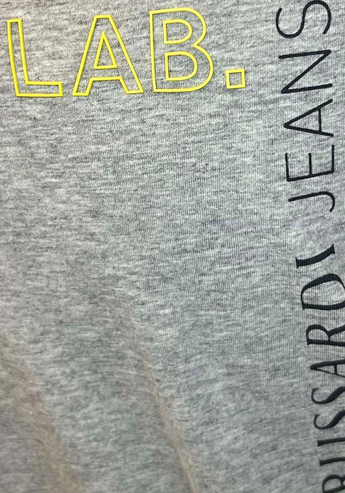 Trussardi Jeans Μπλούζα της σειράς Oakes - 525621 60 Grey