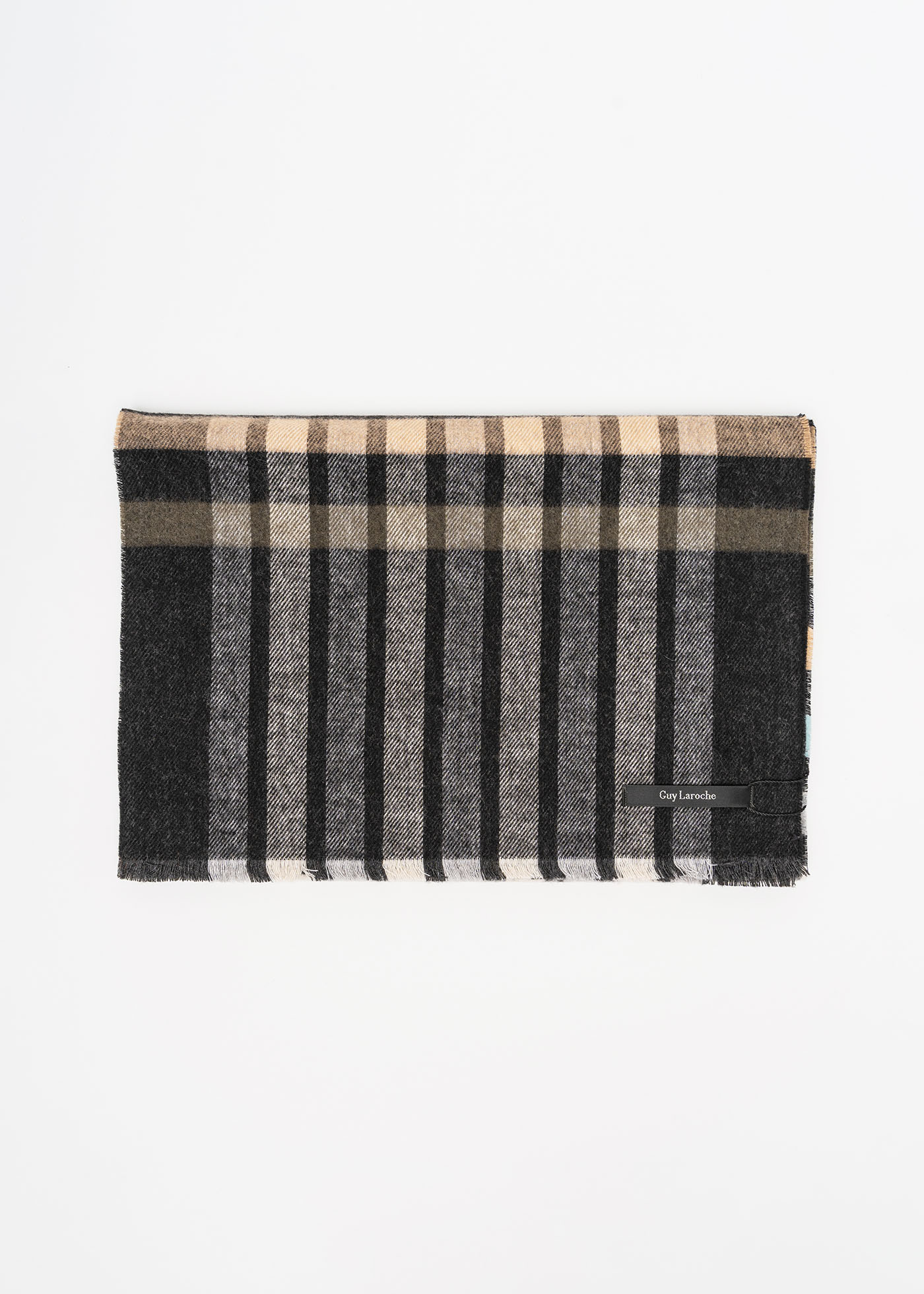 Guy Laroche Guy Laroche Κασκόλ της σειράς Scarf - GL2320801020 990 Dark Grey