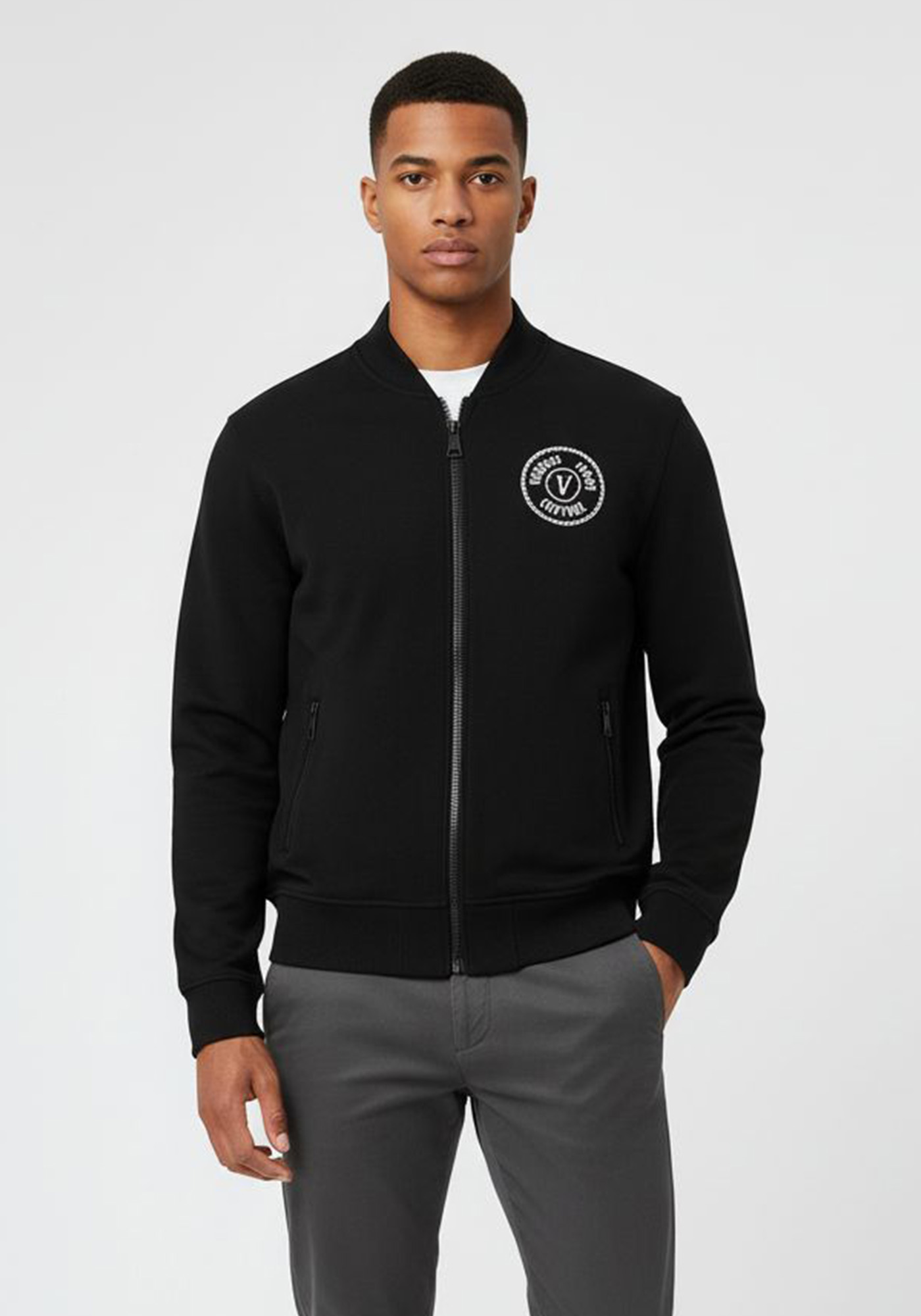 Versace Jeans Couture Ζακέτα της σειράς Fleece - 77GAIT04 899 Black