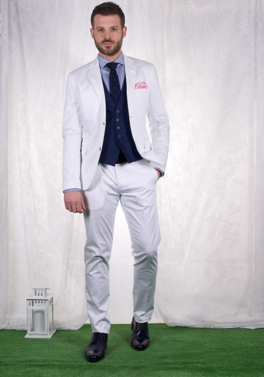 Fragosto Slim Fit  Suit - White