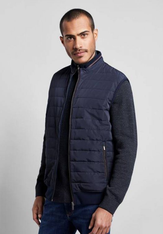 Bugatti Αμάνικο της σειράς Sweat Vest - 8800 25052 390 Marine