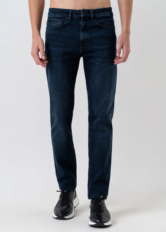 BOSS Jean Παντελόνι της σειράς Re. Maine - 50501135 402 Dark Blue